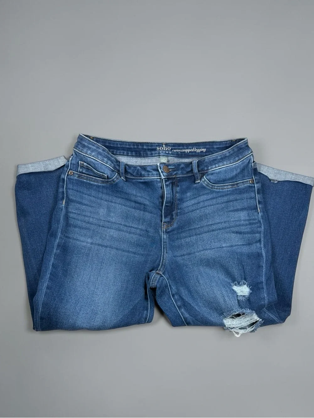 SOHO New York & Company Curvy Cropped Jeans Size 12 Distressed Stretch Denim